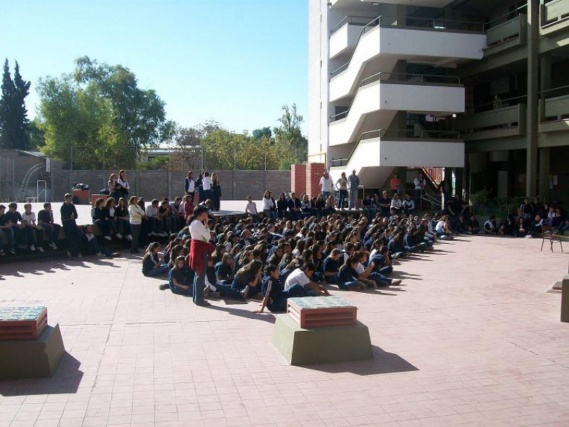 imagen CELEBRACIÓN POR EL DÍA DEL HIMNO NACIONAL