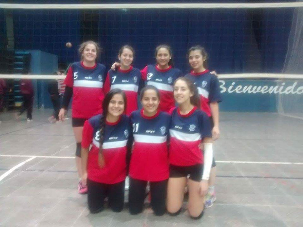 imagen Equipo de volley debutó ganando en Malargüe