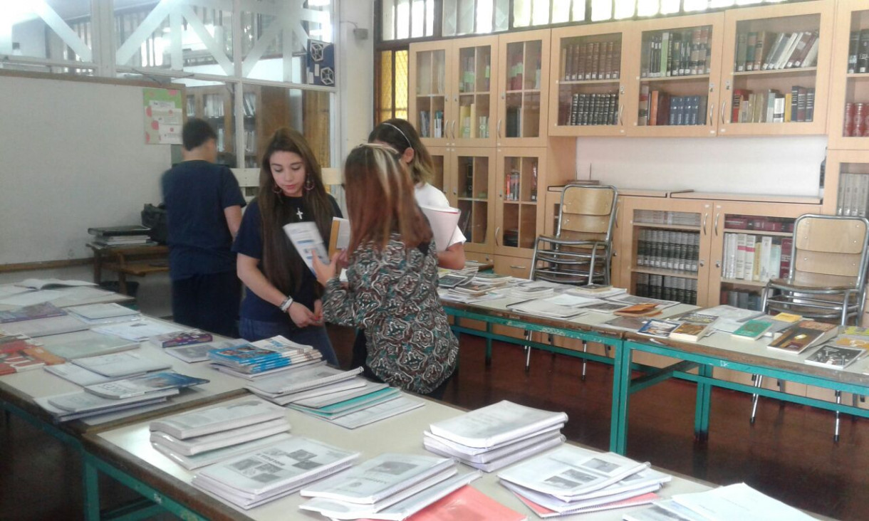 imagen FERIA DEL LIBRO USADO EN LA BIBLIOTECA DEL MAGISTERIO (del 4/04 al 18/04)