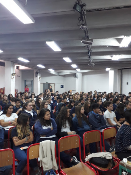 imagen Alumnos de la Escuela del Magisterio integrarán el Programa de Nacionalización de la Formación Secundaria  Argentina.