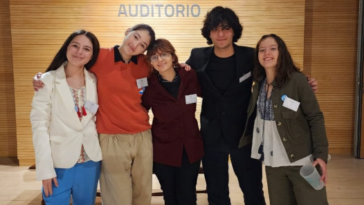 imagen Estudiantes del Magisterio participaron en el Modelo COP en la Legislatura provincial
