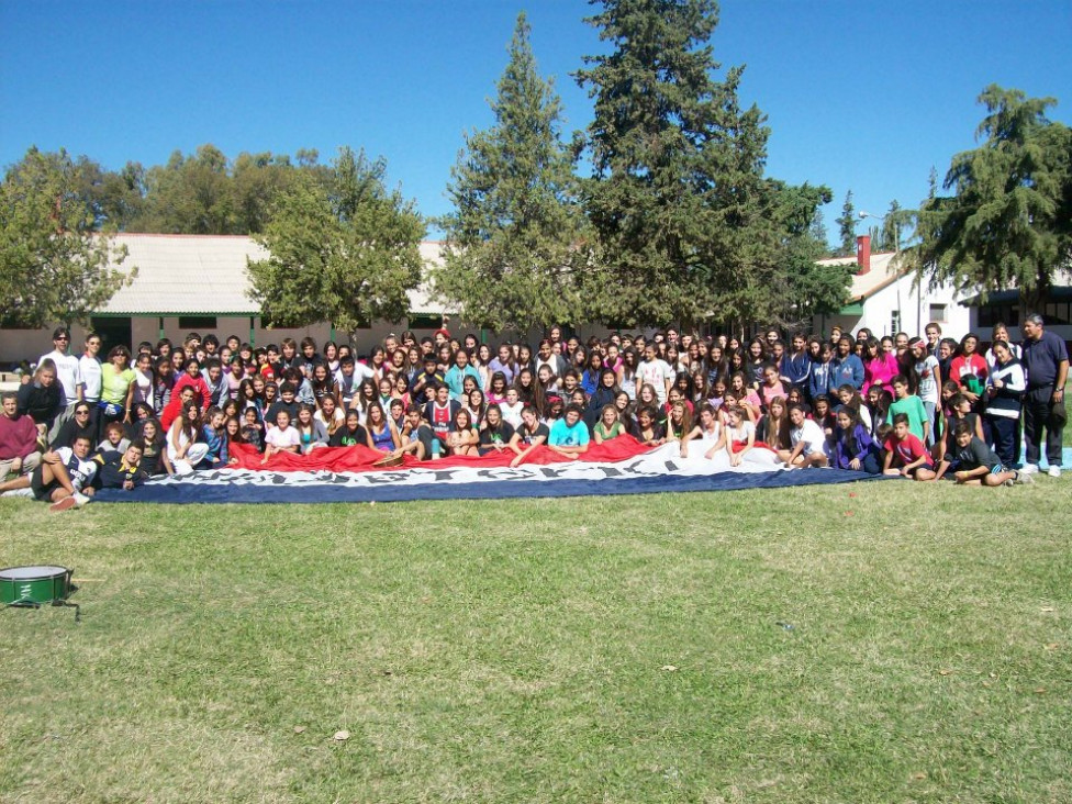 imagen CAMPAMENTO DE BIENVENIDA A 3° AÑO