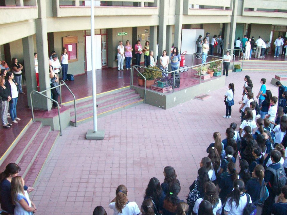 imagen JORNADA DE AMBIENTACIÓN PARA ALUMNOS INGRESANTES (cambio de horario de salida)