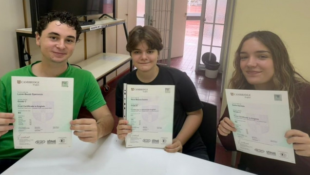 imagen Estudiantes del Taller de Inglés recibieron sus certificados de la Universidad de Cambridge