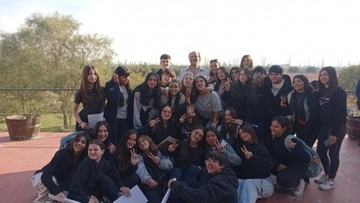 imagen Visita educativa a la Bodega Ricardo Santos: una experiencia que une tecnología y producción