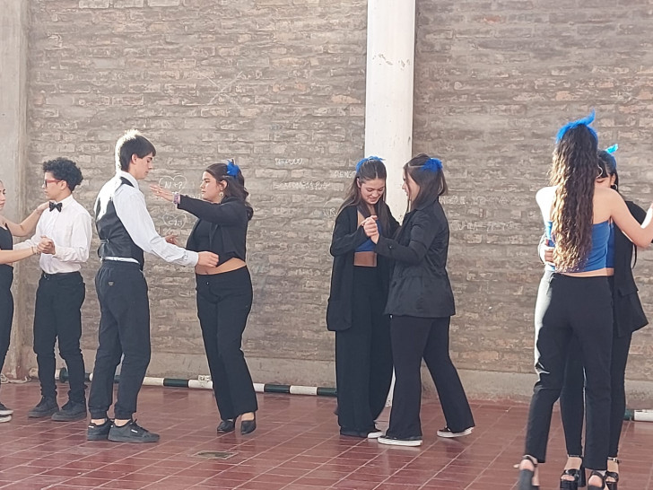 imagen Estudiantes de segundo año realizaron una muestra de tango