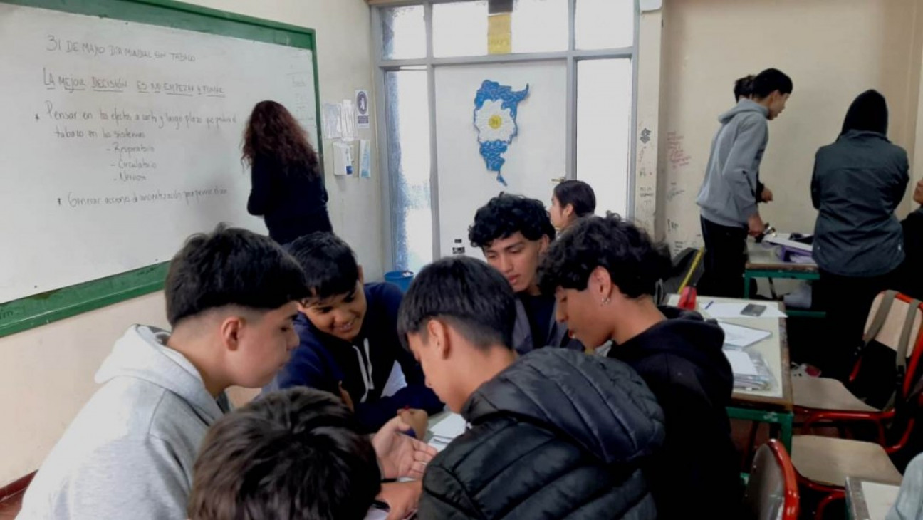 imagen Jornada de concientización sobre el tabaquismo en las escuelas de la UNCUYO