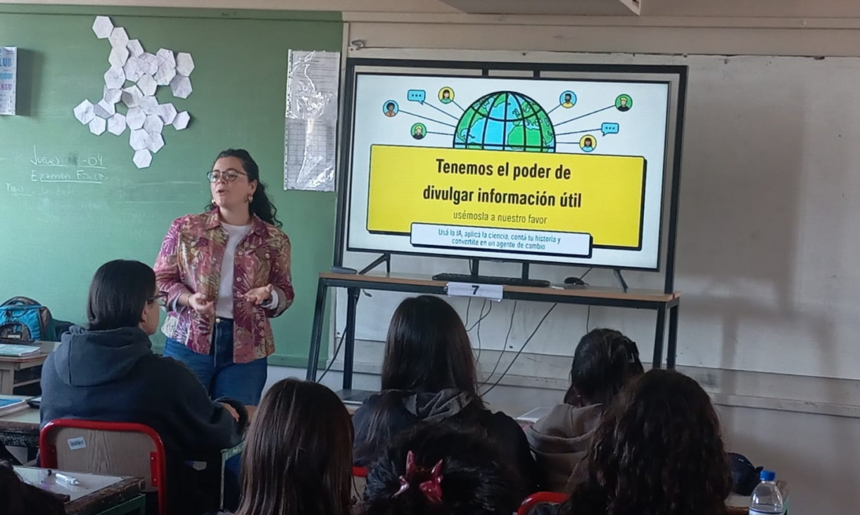 imagen Charla formativa: Herramientas para la comunicación efectiva de proyectos en redes sociales