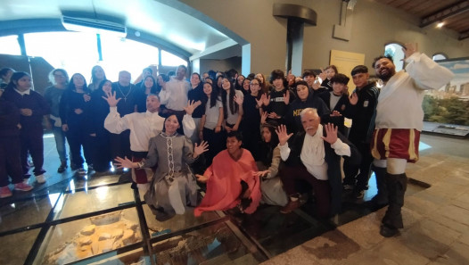 imagen Estudiantes del Magisterio exploraron los orígenes de Mendoza en una salida al Área Fundacional