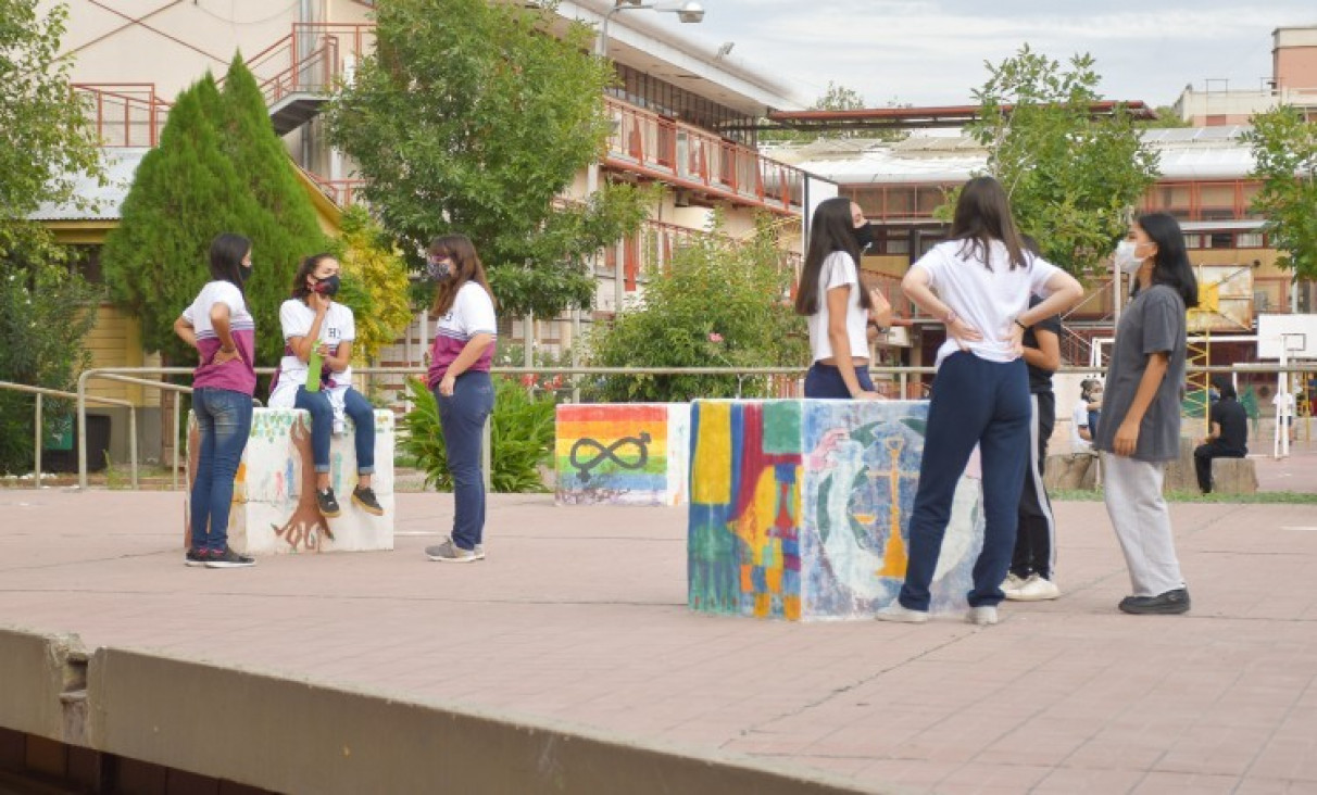 imagen Nuevas propuestas de presencialidad en las escuelas de la UNCUYO